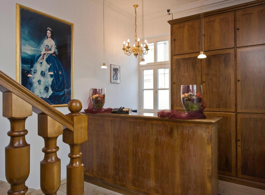 Hotel Koenigin Olga Ellwangen Eksteriør billede